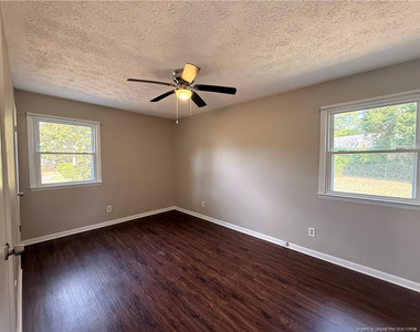 4805 Fellows Court - Photo Thumbnail 11