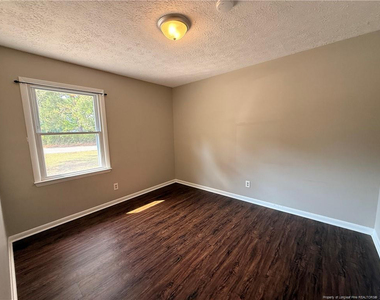 4805 Fellows Court - Photo Thumbnail 14