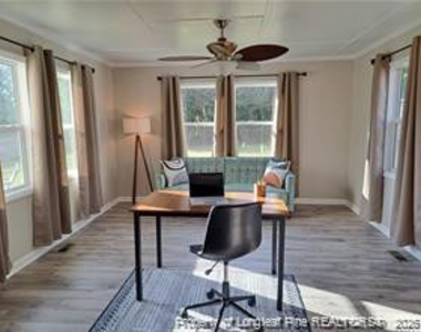 2914 Player Avenue - Photo Thumbnail 6