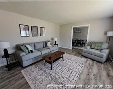 2914 Player Avenue - Photo Thumbnail 8