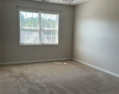 4437 Scenic Pines Drive - Photo Thumbnail 16