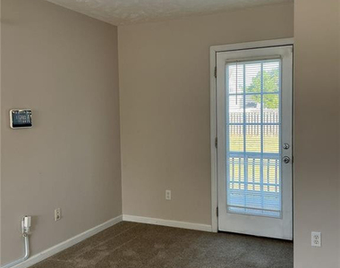 4437 Scenic Pines Drive - Photo Thumbnail 3