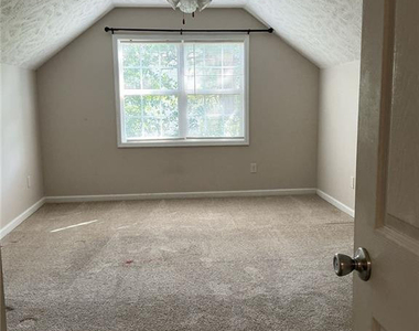 4437 Scenic Pines Drive - Photo Thumbnail 21