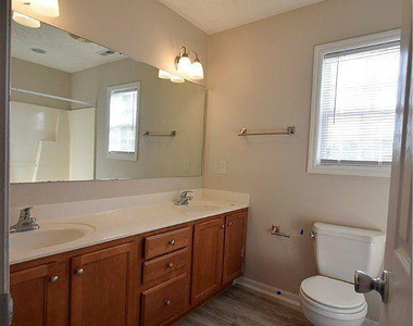 4437 Scenic Pines Drive - Photo Thumbnail 14