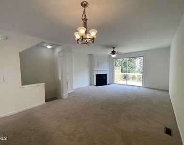 4905 Wyatt Brook Way - Photo Thumbnail 2