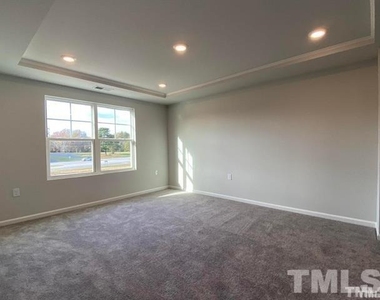 609 Gimari Drive - Photo Thumbnail 9