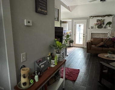 291 Brian Ln - Photo Thumbnail 16