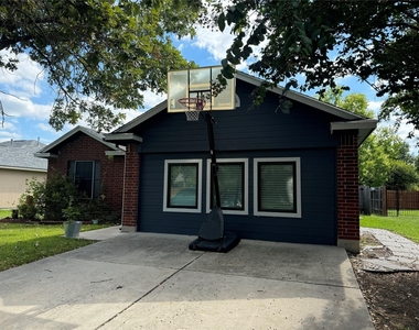 291 Brian Ln - Photo Thumbnail 1