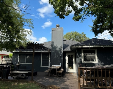 291 Brian Ln - Photo Thumbnail 8