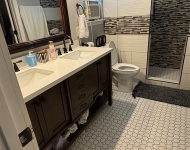 291 Brian Ln - Photo Thumbnail 24