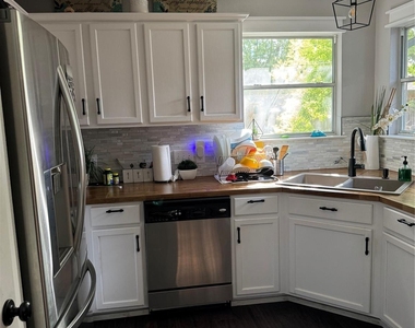 291 Brian Ln - Photo Thumbnail 10