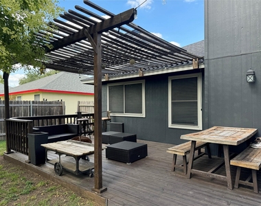 291 Brian Ln - Photo Thumbnail 6