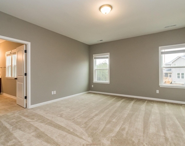 4072 Reunion Creek Parkway - Photo Thumbnail 13