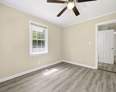 608 N 16th Street - Photo Thumbnail 14