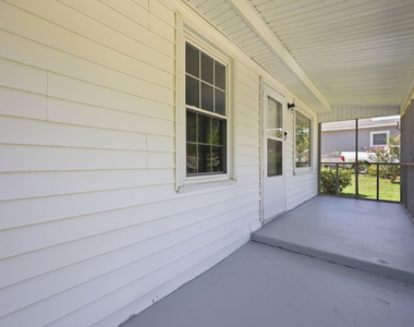 608 N 16th Street - Photo Thumbnail 3