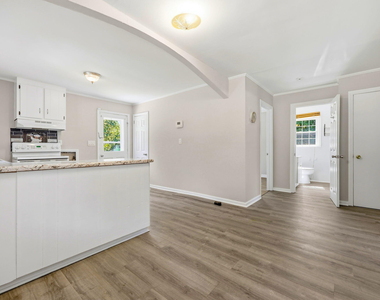 608 N 16th Street - Photo Thumbnail 28