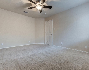307 Riverine Way - Photo Thumbnail 22