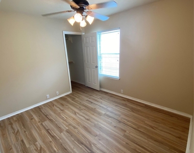 2307 Paradise Ridge Dr - Photo Thumbnail 12
