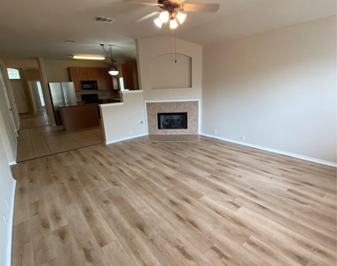 2307 Paradise Ridge Dr - Photo Thumbnail 5