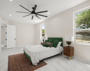 2401 Thurber Ln - Photo Thumbnail 12