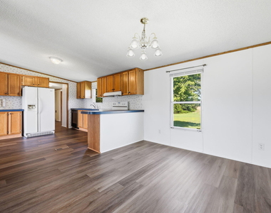 1385 Live Oak Road - Photo Thumbnail 6