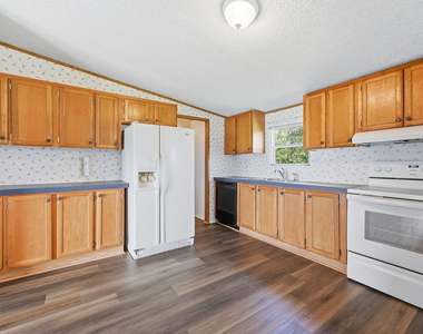 1385 Live Oak Road - Photo Thumbnail 9