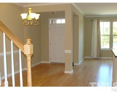 1528 Alemany Street - Photo Thumbnail 4
