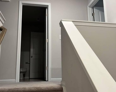 405 Hazy Hls Lane - Photo Thumbnail 18