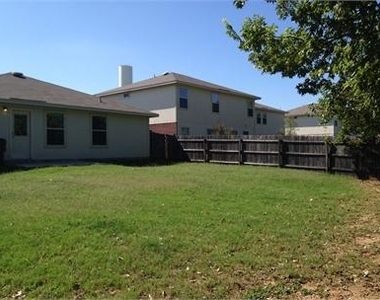 846 Indian Meadow Dr - Photo Thumbnail 8