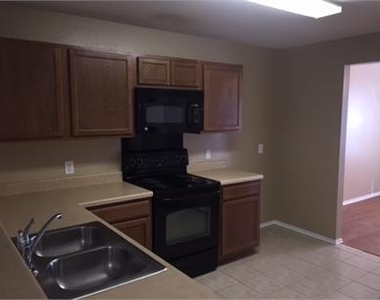 846 Indian Meadow Dr - Photo Thumbnail 5