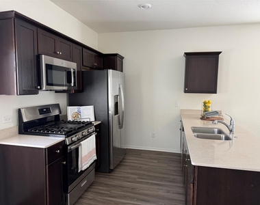 112 Crownover Cv - Photo Thumbnail 10