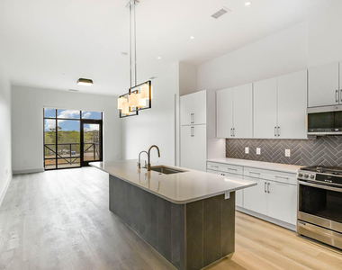 120 Mosaic Boulevard - Photo Thumbnail 29