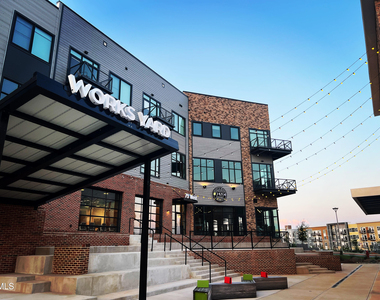 120 Mosaic Boulevard - Photo Thumbnail 46