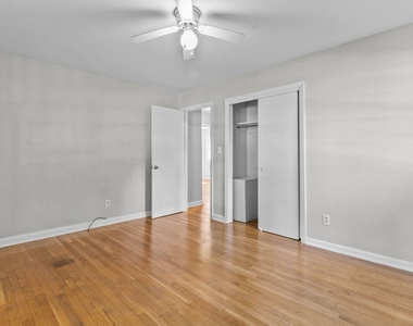 7505 Crown Avenue - Photo Thumbnail 18