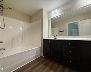 15 Hadleigh Way - Photo Thumbnail 15
