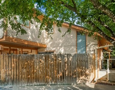 1122 Hollow Creek Dr - Photo Thumbnail 19