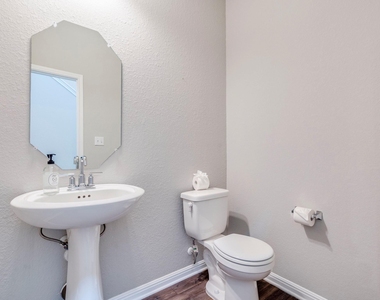 145 Beach Mountain Rd - Photo Thumbnail 16