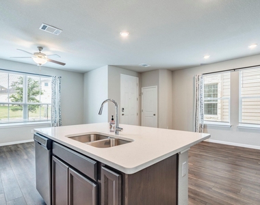 145 Beach Mountain Rd - Photo Thumbnail 9