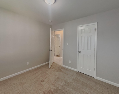 4425 Windstorm Way - Photo Thumbnail 8