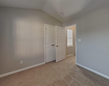 4425 Windstorm Way - Photo Thumbnail 11