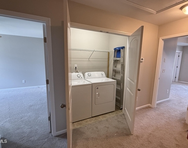 514 Dragby Lane - Photo Thumbnail 27
