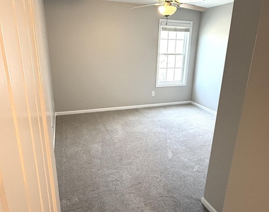 514 Dragby Lane - Photo Thumbnail 34