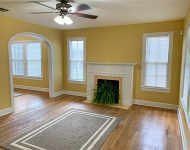 1031 E 44th St - Photo Thumbnail 5