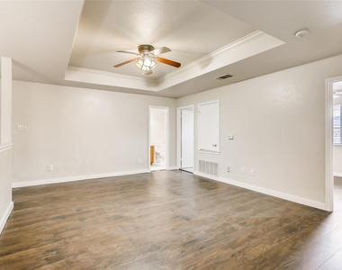1700 Anise Dr - Photo Thumbnail 11