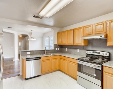 1700 Anise Dr - Photo Thumbnail 6