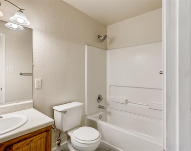 1700 Anise Dr - Photo Thumbnail 18