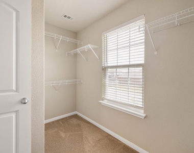 19300 Andrew Jackson St - Photo Thumbnail 21