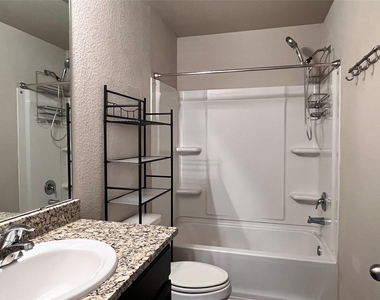 19300 Andrew Jackson St - Photo Thumbnail 24
