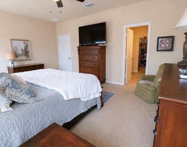 1403 Brashear Ct - Photo Thumbnail 13