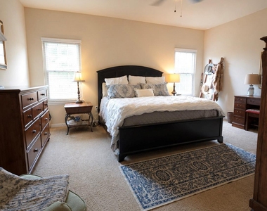 1403 Brashear Ct - Photo Thumbnail 12